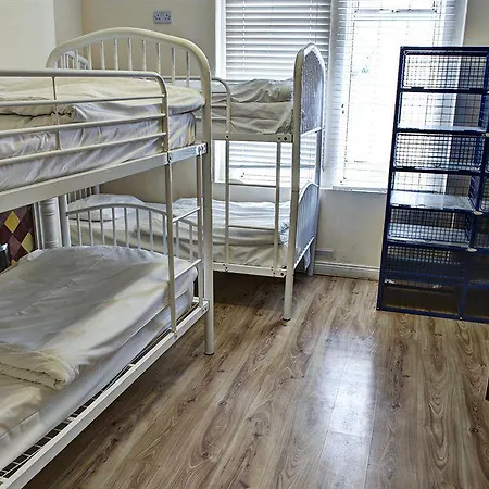 The Times - Camden Place Albergue *