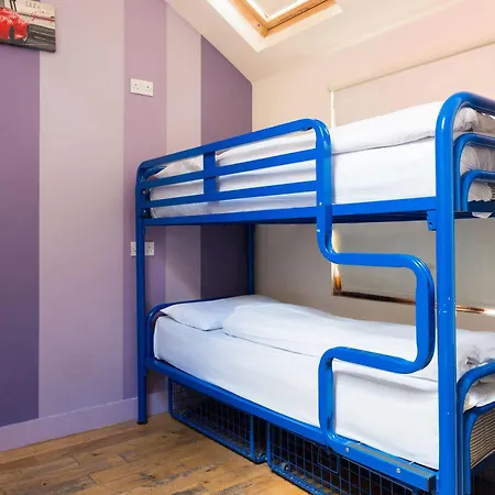 The Times - Camden Place بيت شباب دبلن