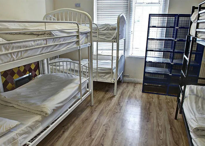 The Times - Camden Place Hostel *