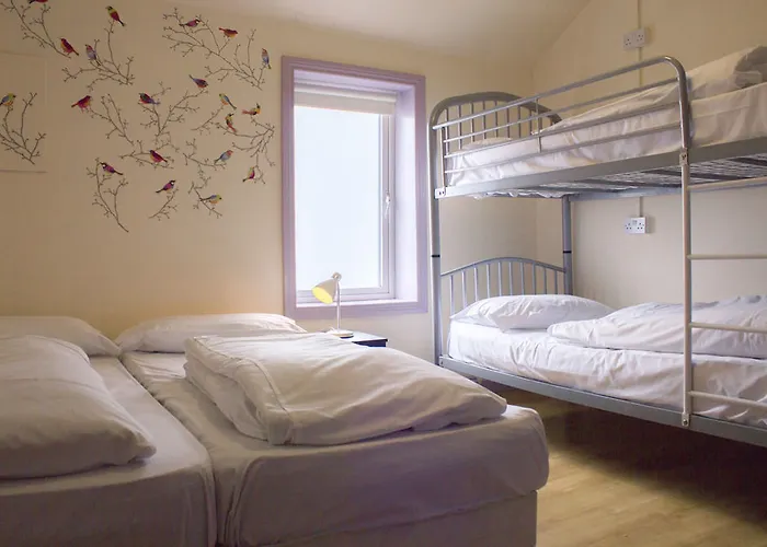 The Times - Camden Place Hostal *