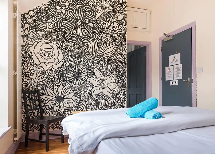 Hostal The Times - Camden Place *