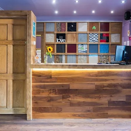 The Times - Camden Place Ostello